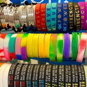 Bracelet